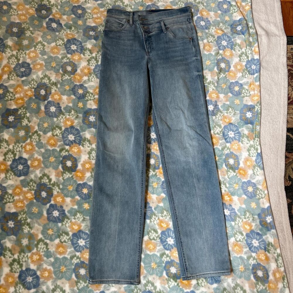 Express Modern Straight super high rise asymmetrical blue denim jeans 4R